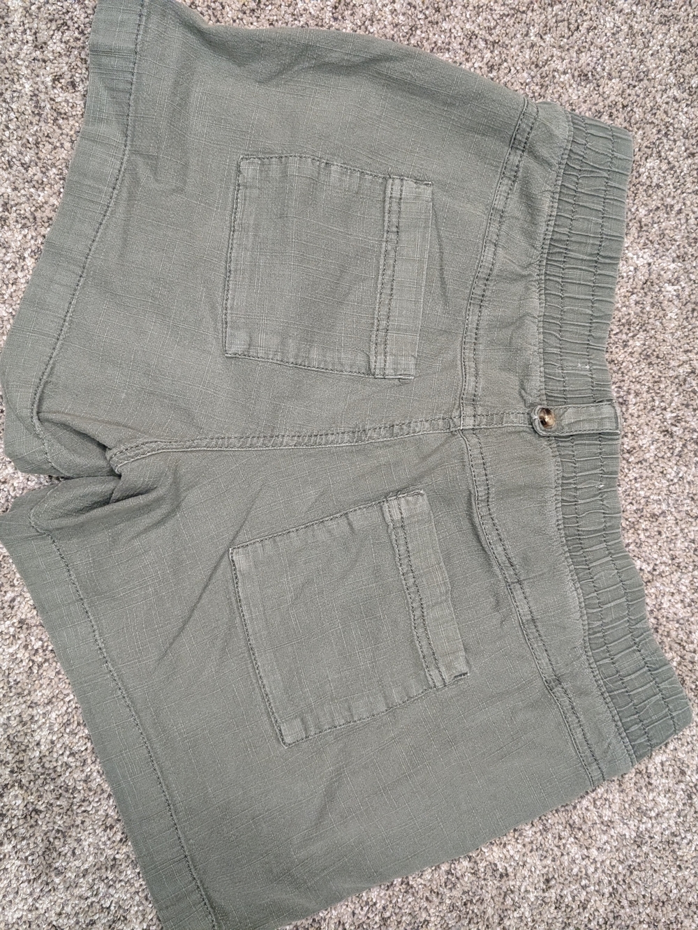 Sonoma - Size 10 - Women’s Shorts in Gray and Olive - Picture 4 of 7